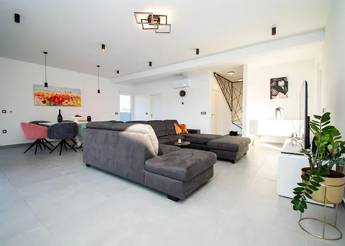 Elite 1 Villa