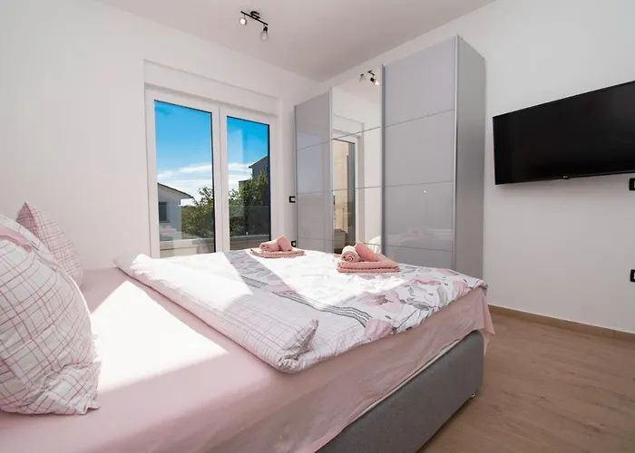 Villa Elite 1 *