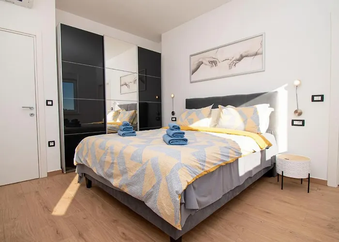 Elite 1 빌라 풀라